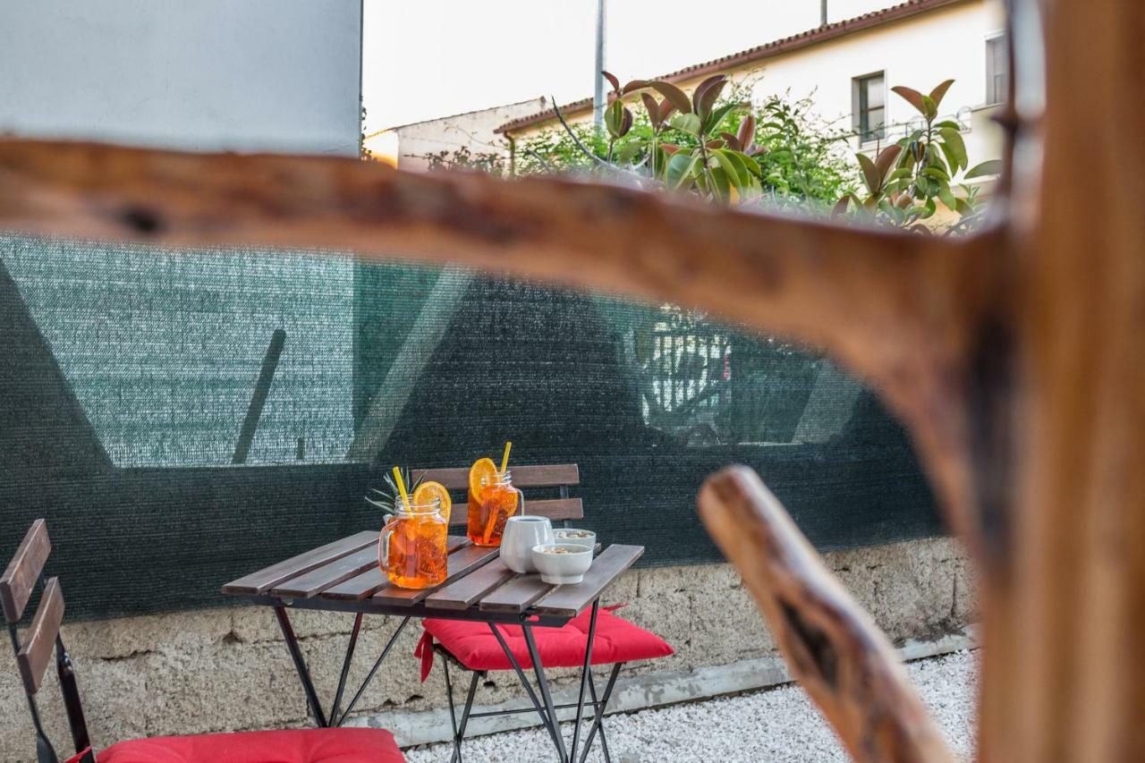 Maricciolu Suites And Apartments Олбия Екстериор снимка