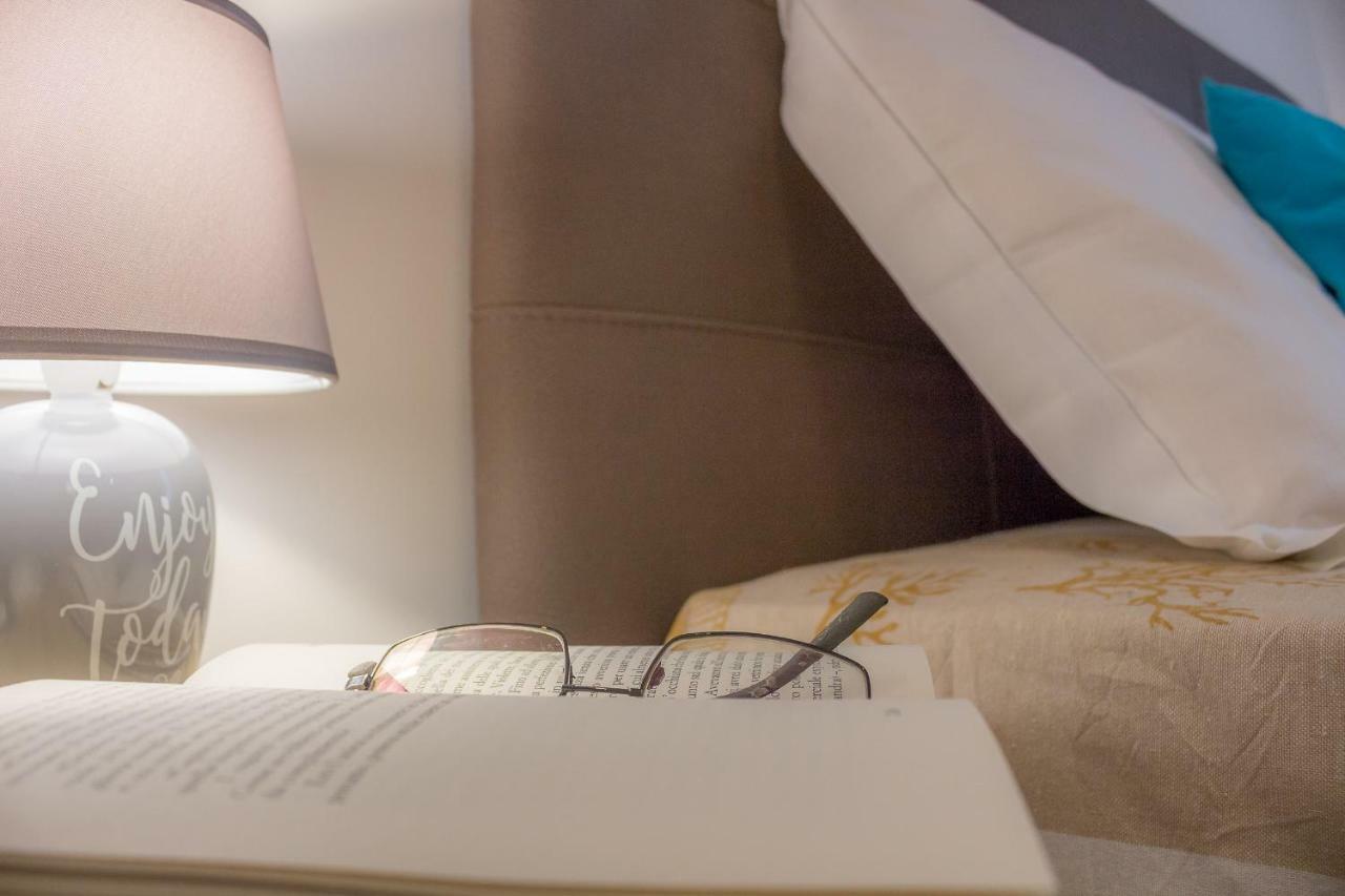 Maricciolu Suites And Apartments Олбия Екстериор снимка