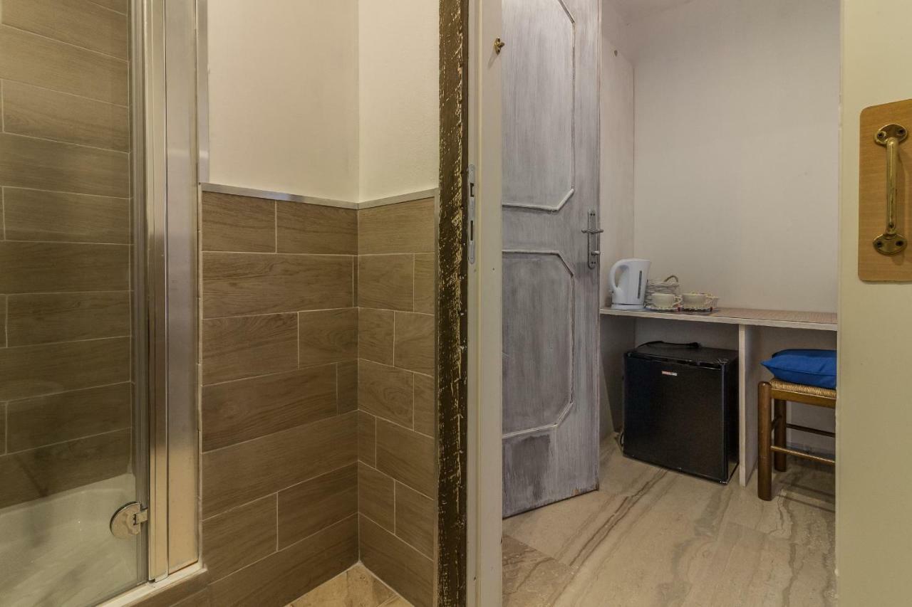 Maricciolu Suites And Apartments Олбия Екстериор снимка