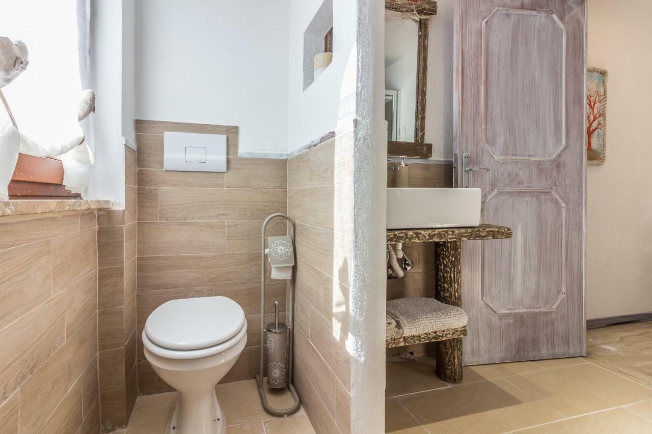 Maricciolu Suites And Apartments Олбия Екстериор снимка