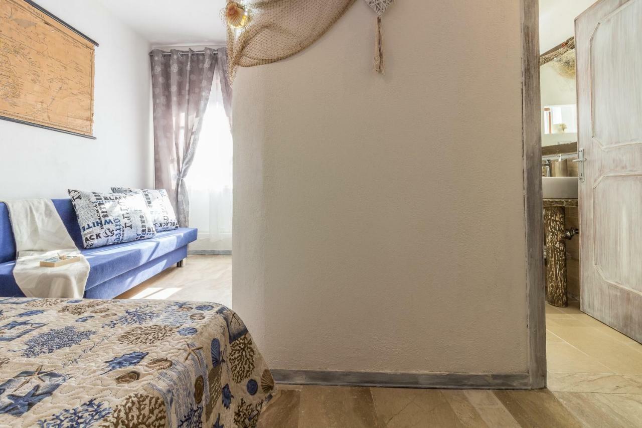 Maricciolu Suites And Apartments Олбия Екстериор снимка